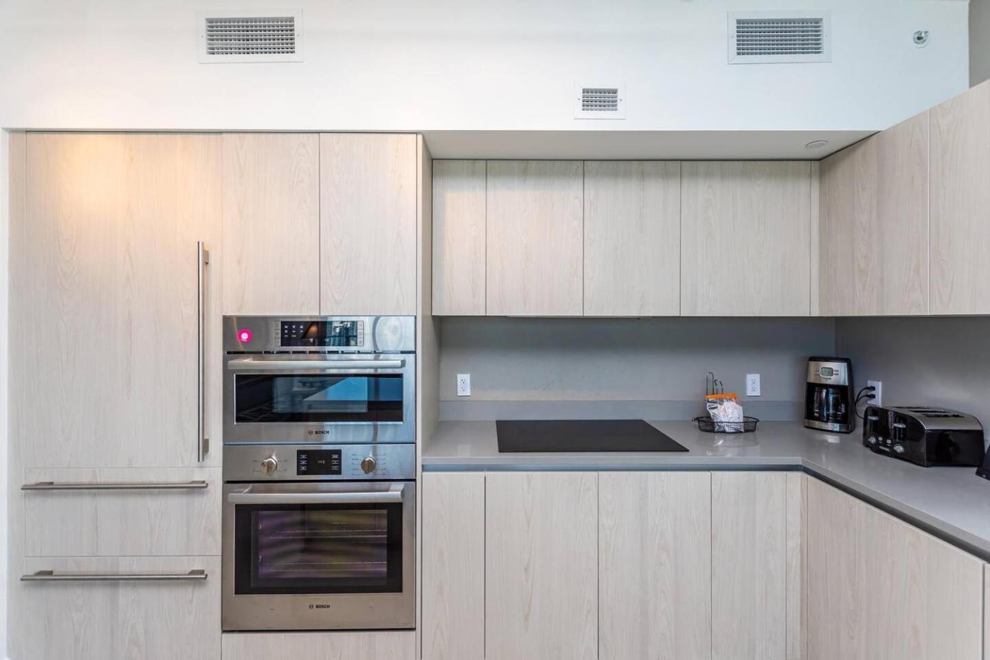 Amazing Apartments At H Beach House Hollywood Exterior photo